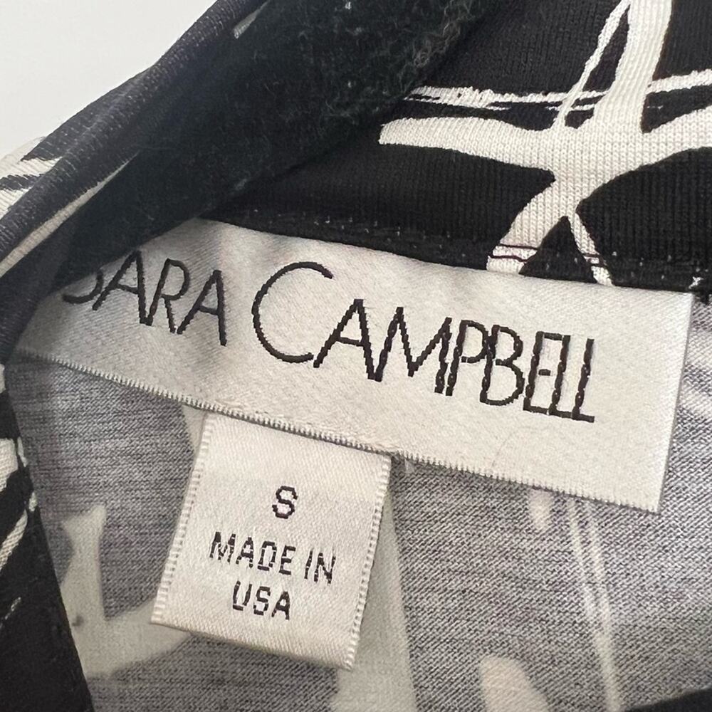 Sara Campbell Black White Letter Mockneck Sleeveless Dress - Picture 3 of 7